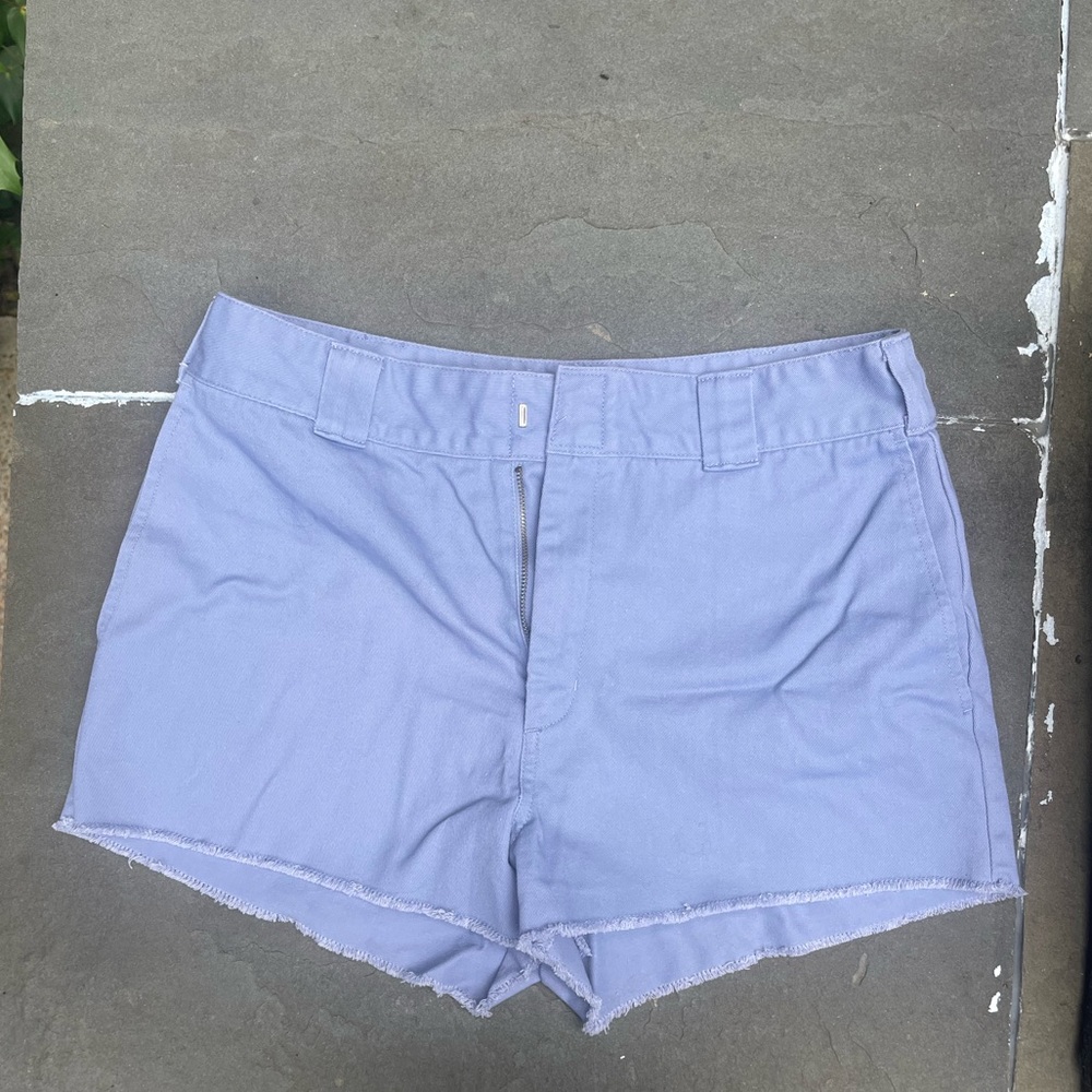 Dickies shorts women’s purple size 11/30
